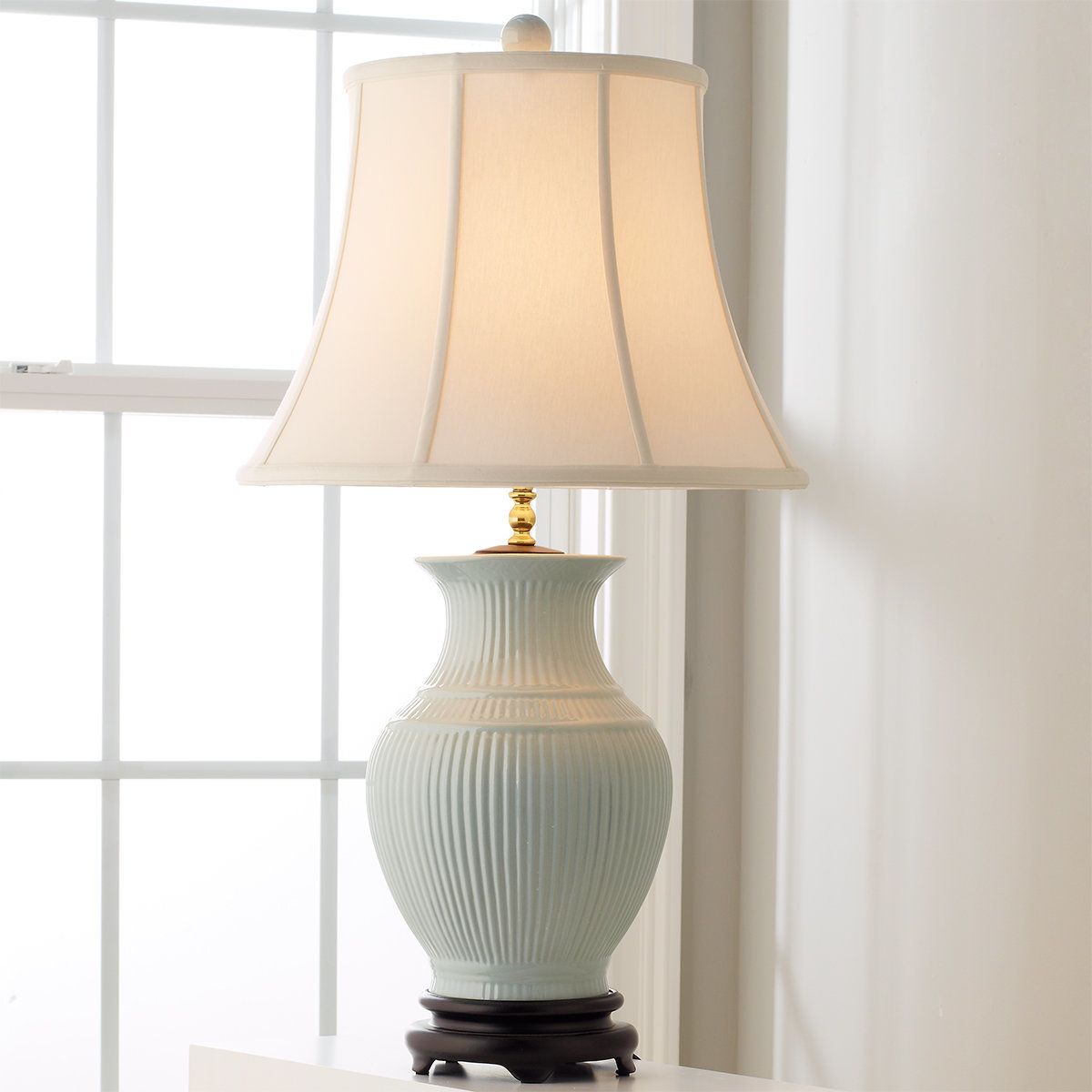 Traditional Table Lamps Elegant Lighting Fixtures for Classic Home Decor