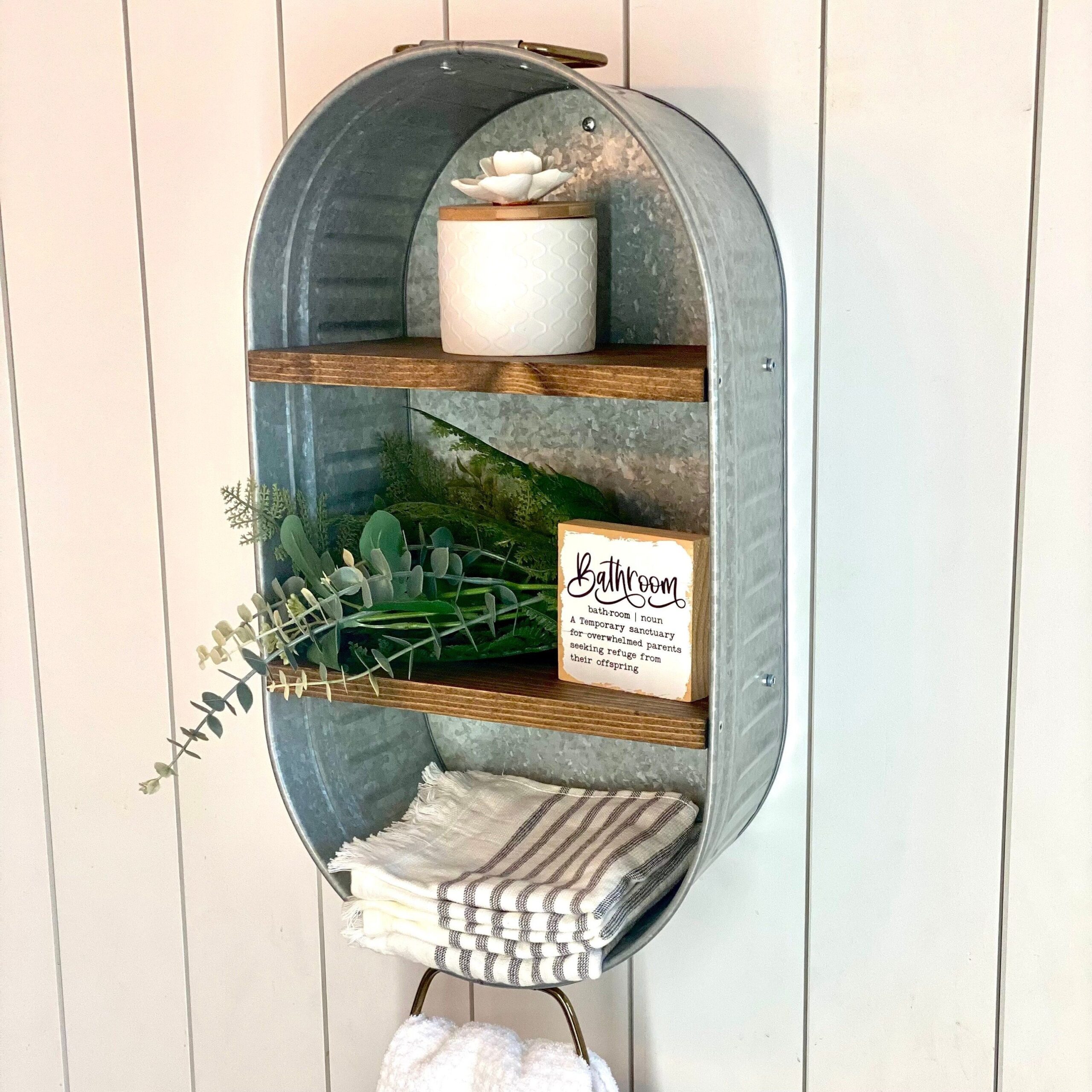 Country Bathroom Shelves Rustic Storage Solutions for Your Bathroom Décor