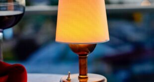 Adjustable Table Lamp