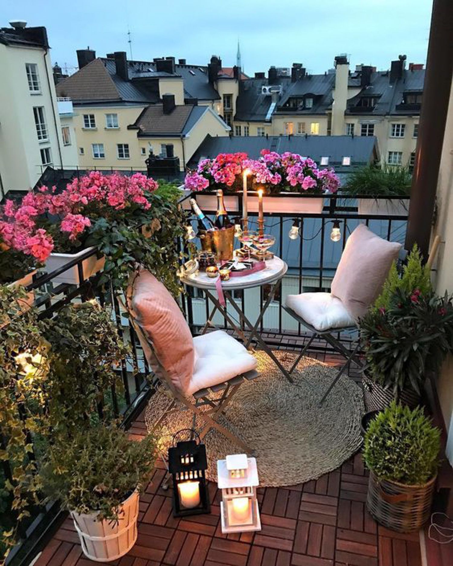 And Lovely Balcony Transform Your Outdoor Space with a Beautiful Balcony Retreat