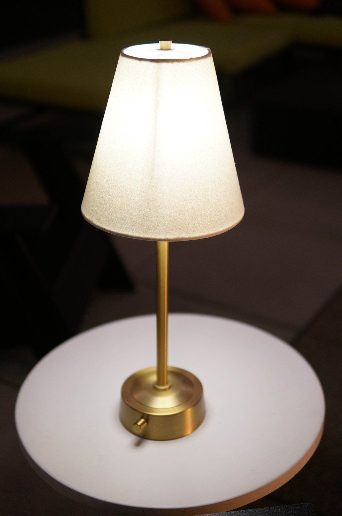 Antique Brass Table Lamp Timeless Elegance: The Beauty of Vintage Brass Table Lamps