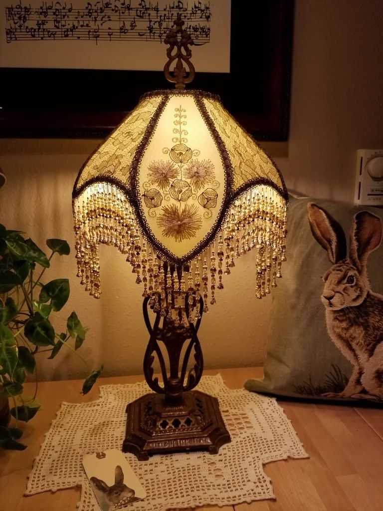 Antique Table Lamps Exquisite Vintage Lighting Options for Your Home