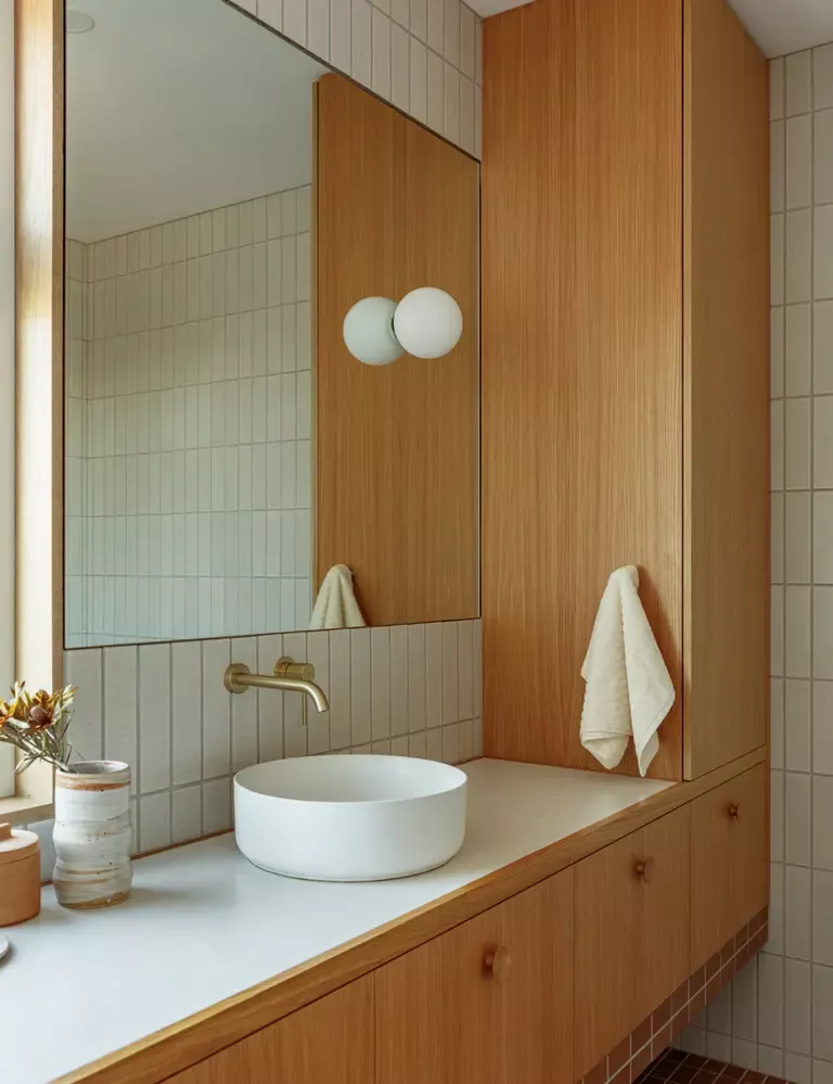 Bathroom Mirror Designs Elevate Your Bathroom with Stylish Mirror Options