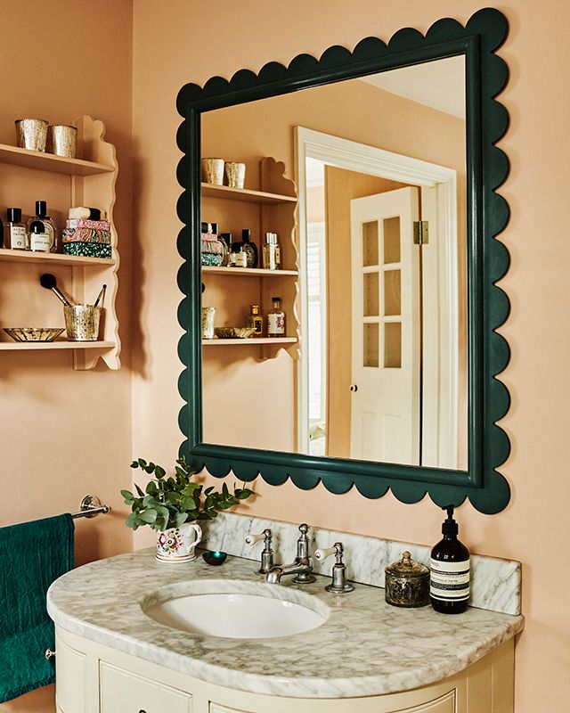 Bathroom Mirror The Essential Reflection Tool for Your Bathroom