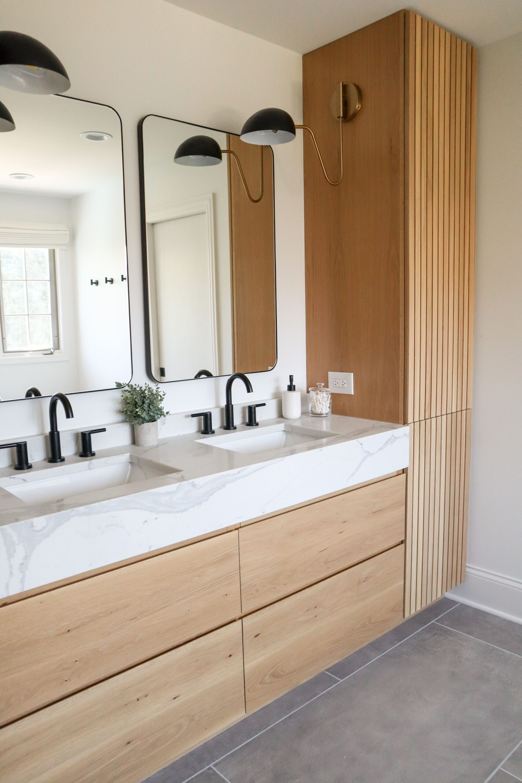 Bathroom Storage Top Tips for Organizing Your Bathroom Items