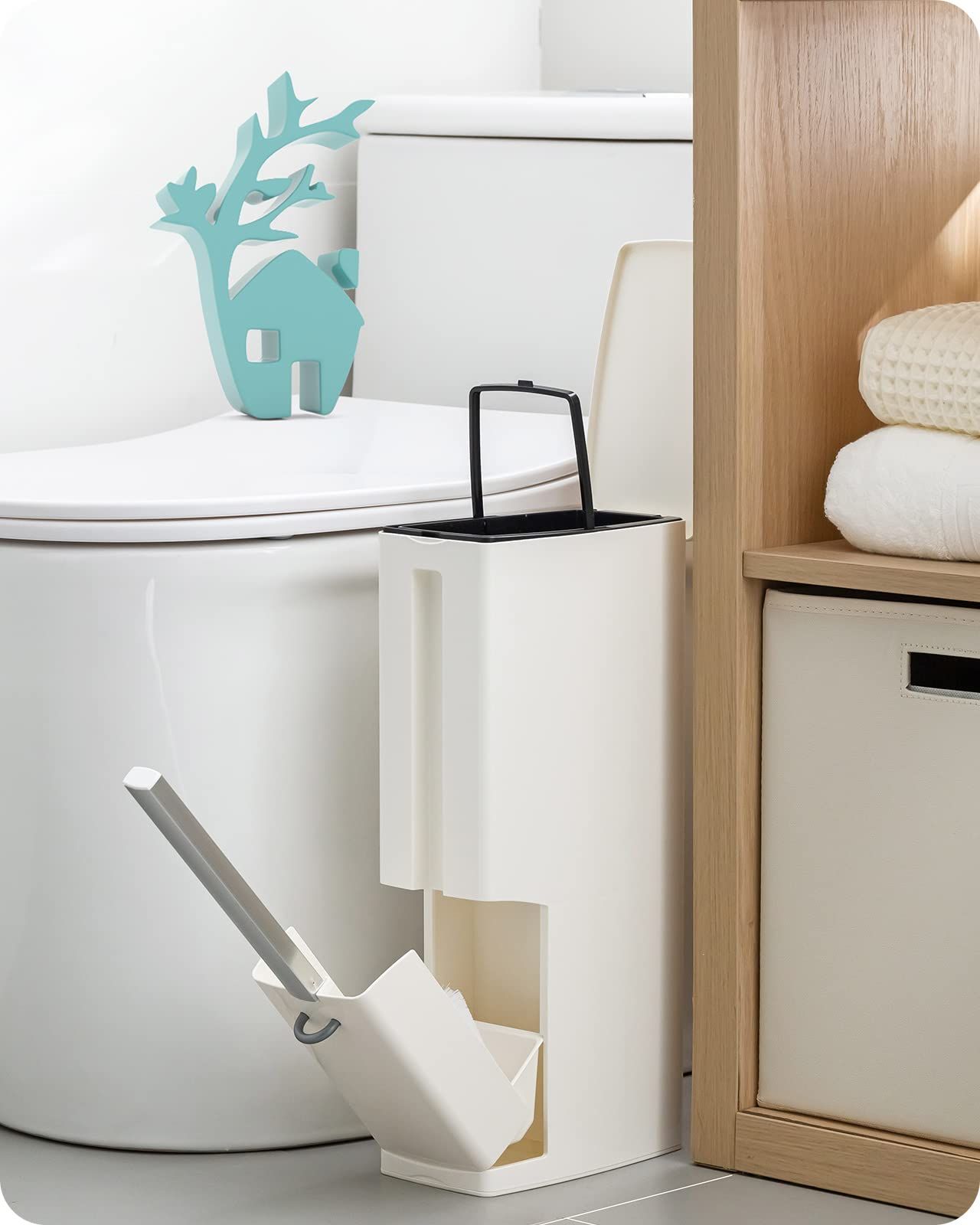 Bathroom Trash Cans : The best bathroom trash cans for a clean and organized space