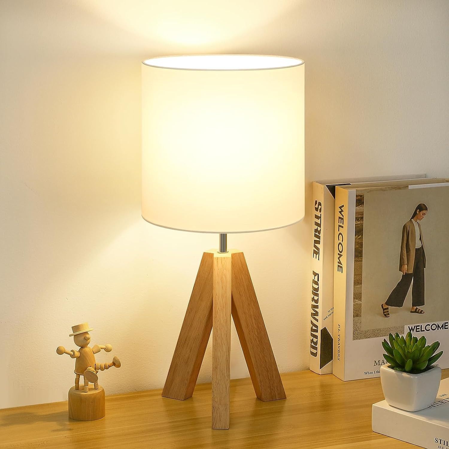 Bedside Side Lamps : How to Choose the Perfect Bedside Lamp for Your Bedroom Décor