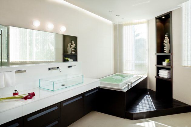 Breathtaking Bathrooms With Infinity Bathtubs 7 Stunning Bathrooms Featuring Infinity Bathtubs