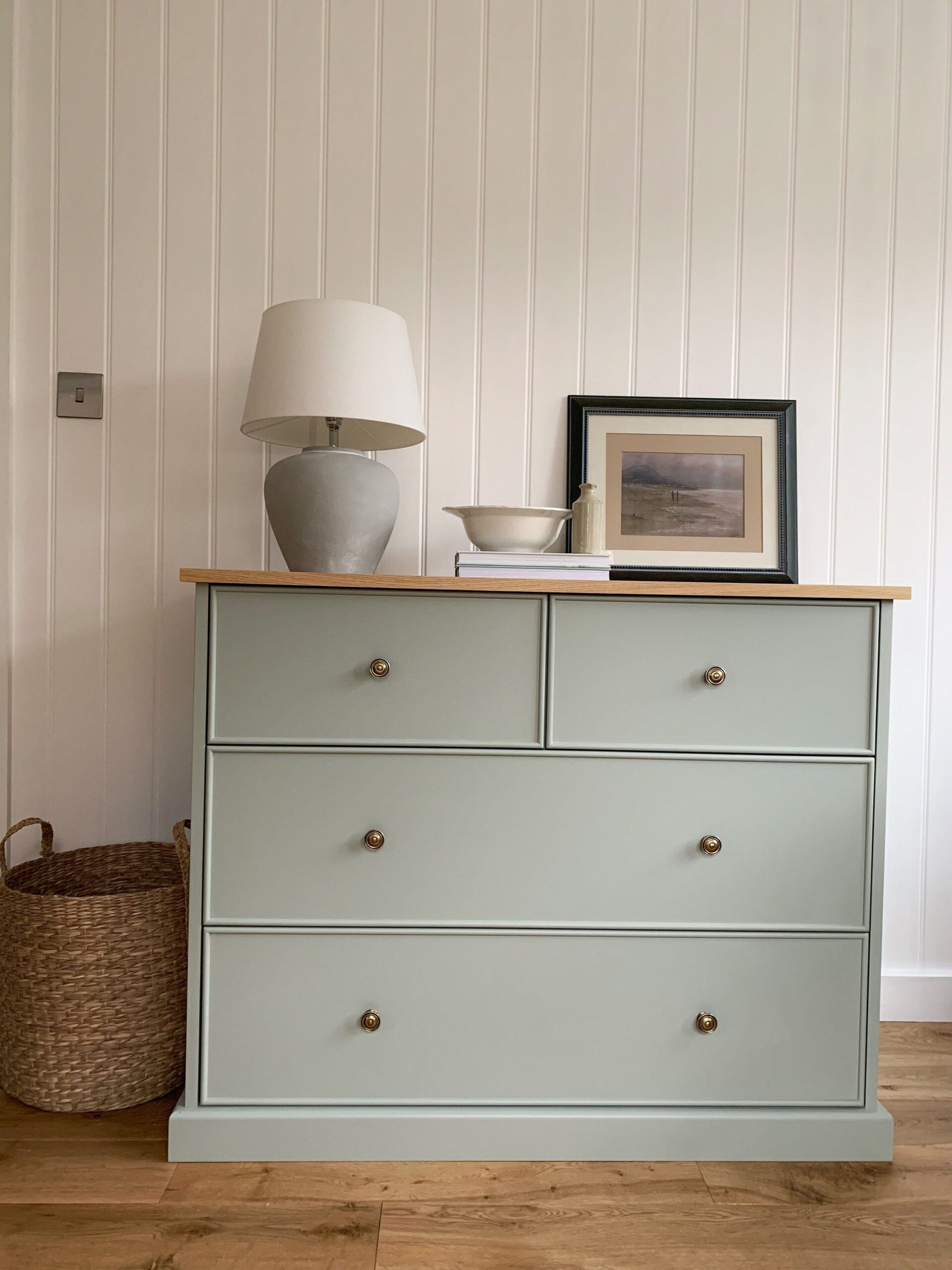 Chest Of Drawers For Room Elegant Storage Option for Bedrooms – Declutter with a Stylish Drawer Unit