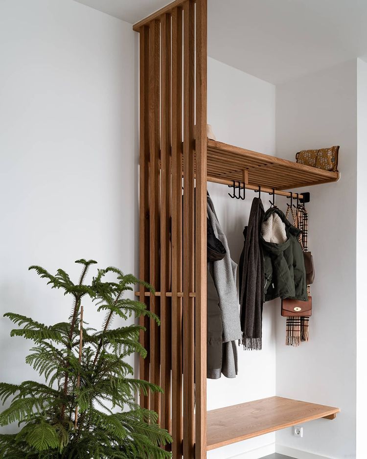 Coat Rack Functional and Stylish Storage Solution for Your Entryway