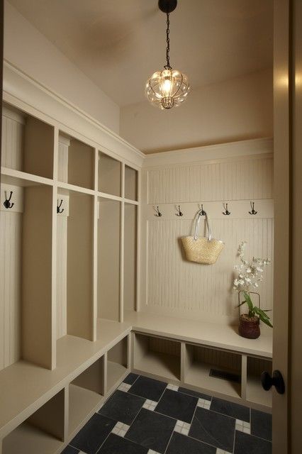 Elegant Traditional Laundry Classic Laundry Room Design with Timeless Charm