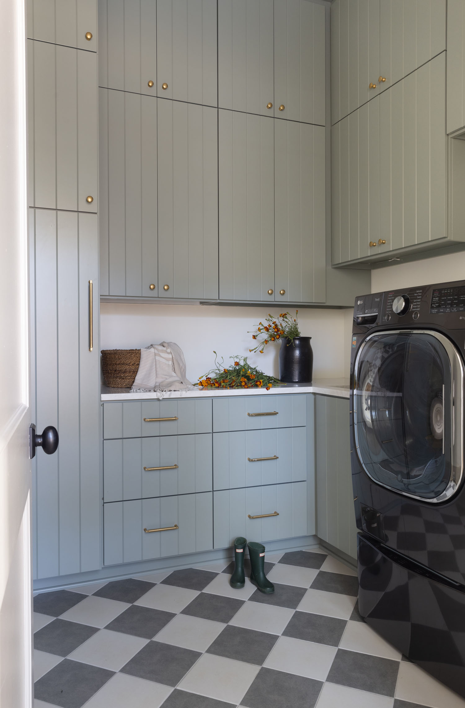 Elegant Traditional Laundry Timeless Style Laundry Room Design