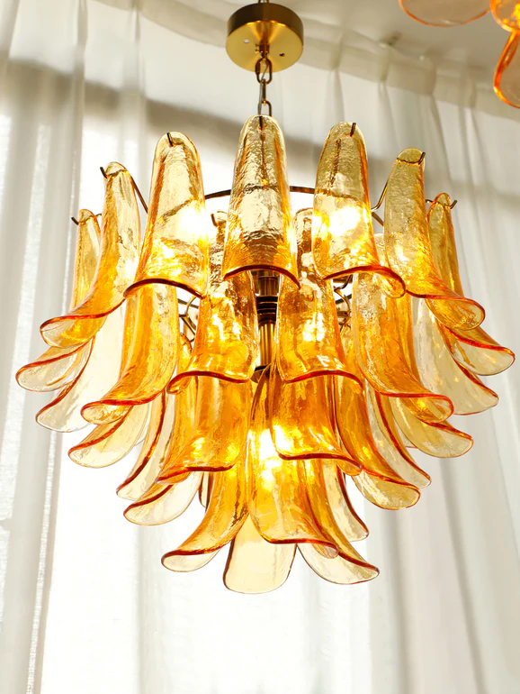Fantastic Looking Chandeliers : Beautiful Chandeliers That Will Transform Your Space