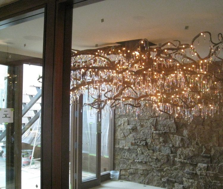 Fantastic Looking Chandeliers Stunning Chandeliers that Will Elevate Any Room’s Decor