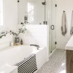 Farmhouse Bathroom Makeover