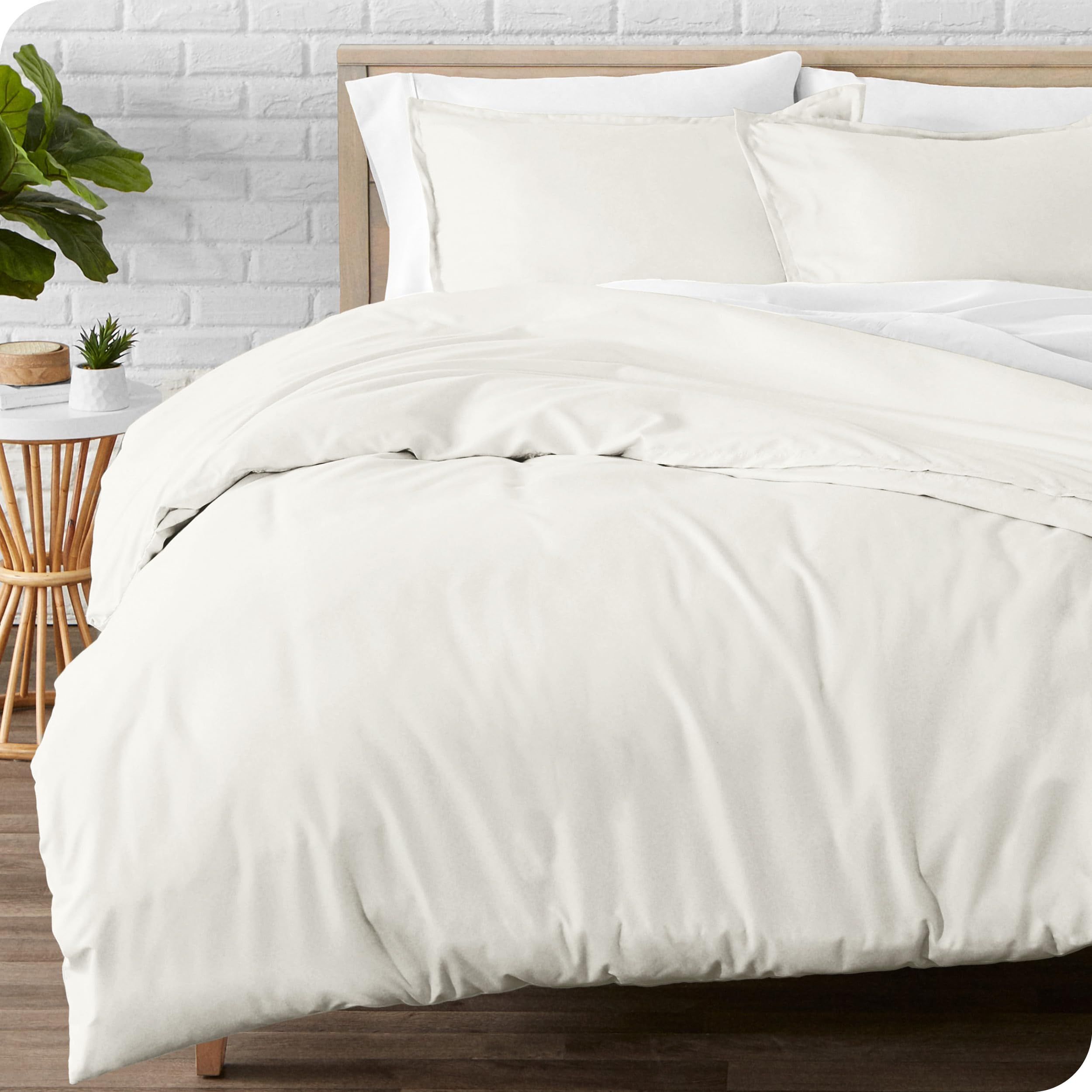 Flannel Duvet Cover Cozy up with this soft and warm bedding essential