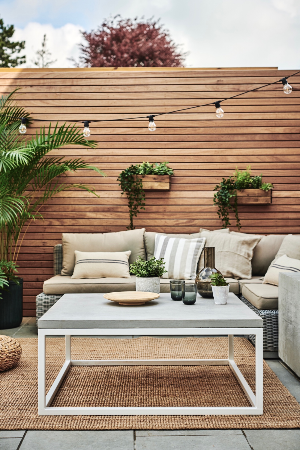 Garden Furniture Transform Your Outdoor Space with Stylish and Functional Outdoor Décor