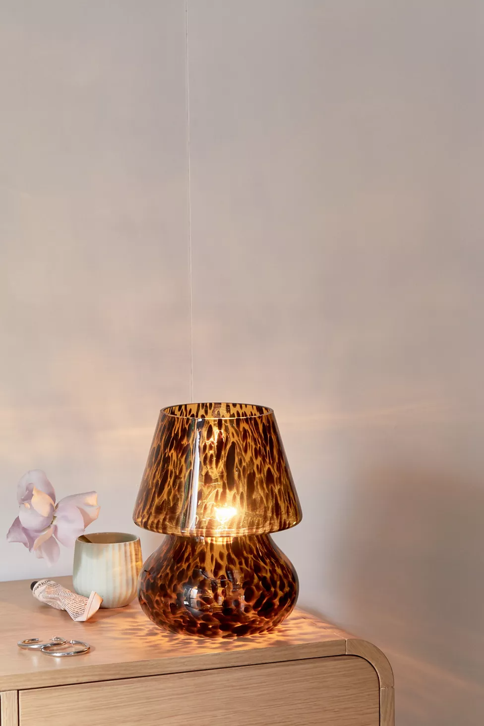 Gbedside Lamps Online Find the Perfect Lighting Solution for Your Bedroom Decor