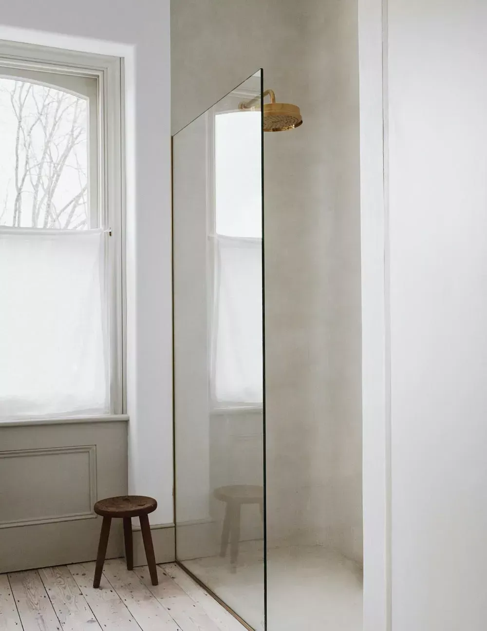 Glass Bathroom Elegant and Modern Bathroom Design with Translucent Walls.