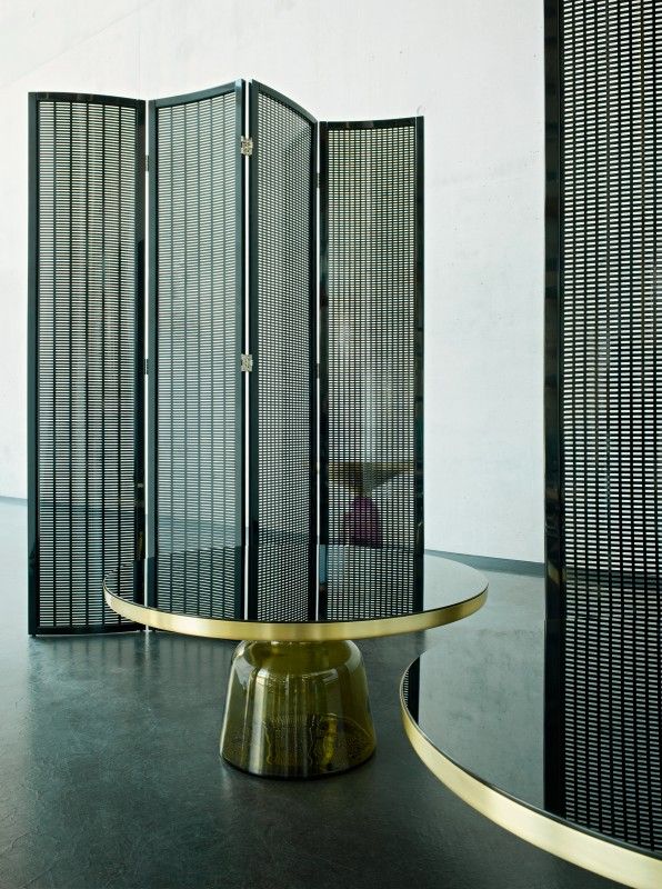 Glass Table Screens Stylish and Modern Tabletop Protection for Your Furniture