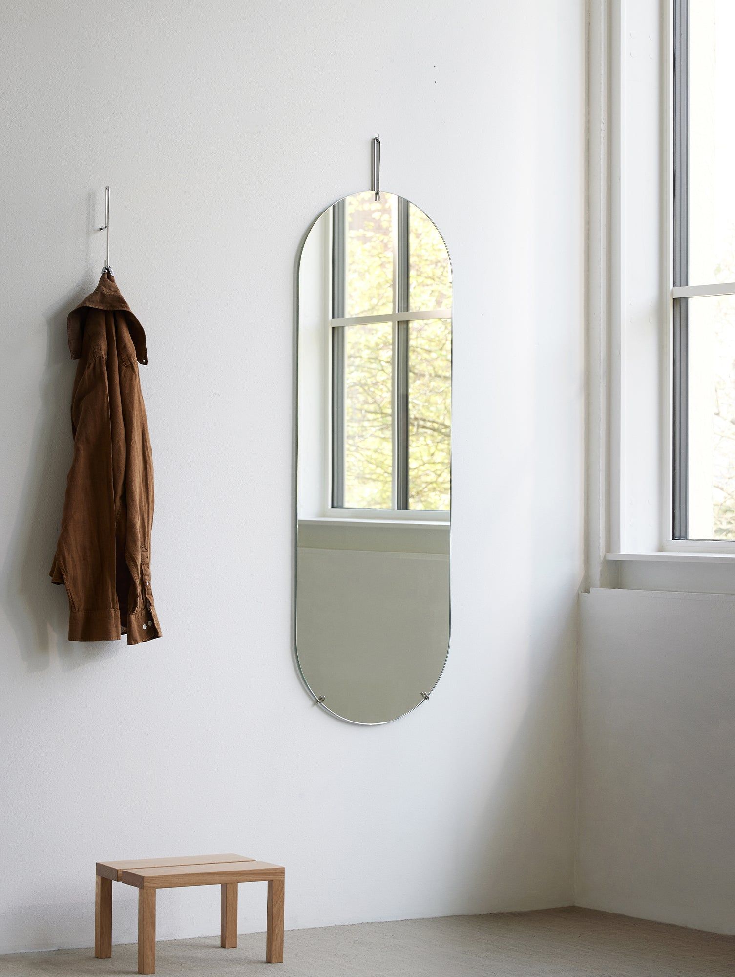 Hallway Mirror Enhance Your Entryway with a Stylish Reflection