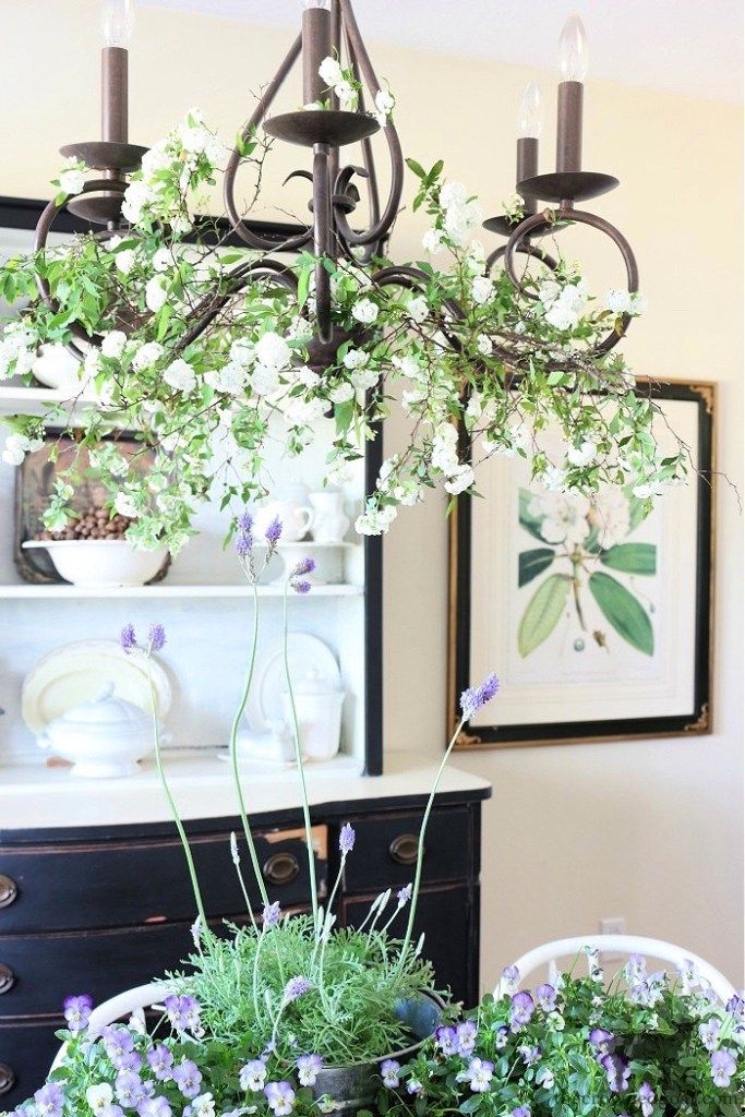 How To Decorate Chandeliers Creative Ways to Enhance Your Chandeliers