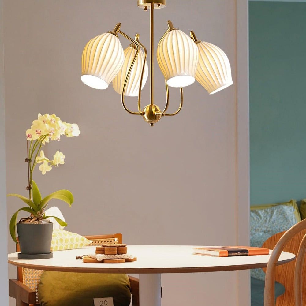 Light Source Chandelier Elegant and Stylish Chandelier for Brightening up any Room