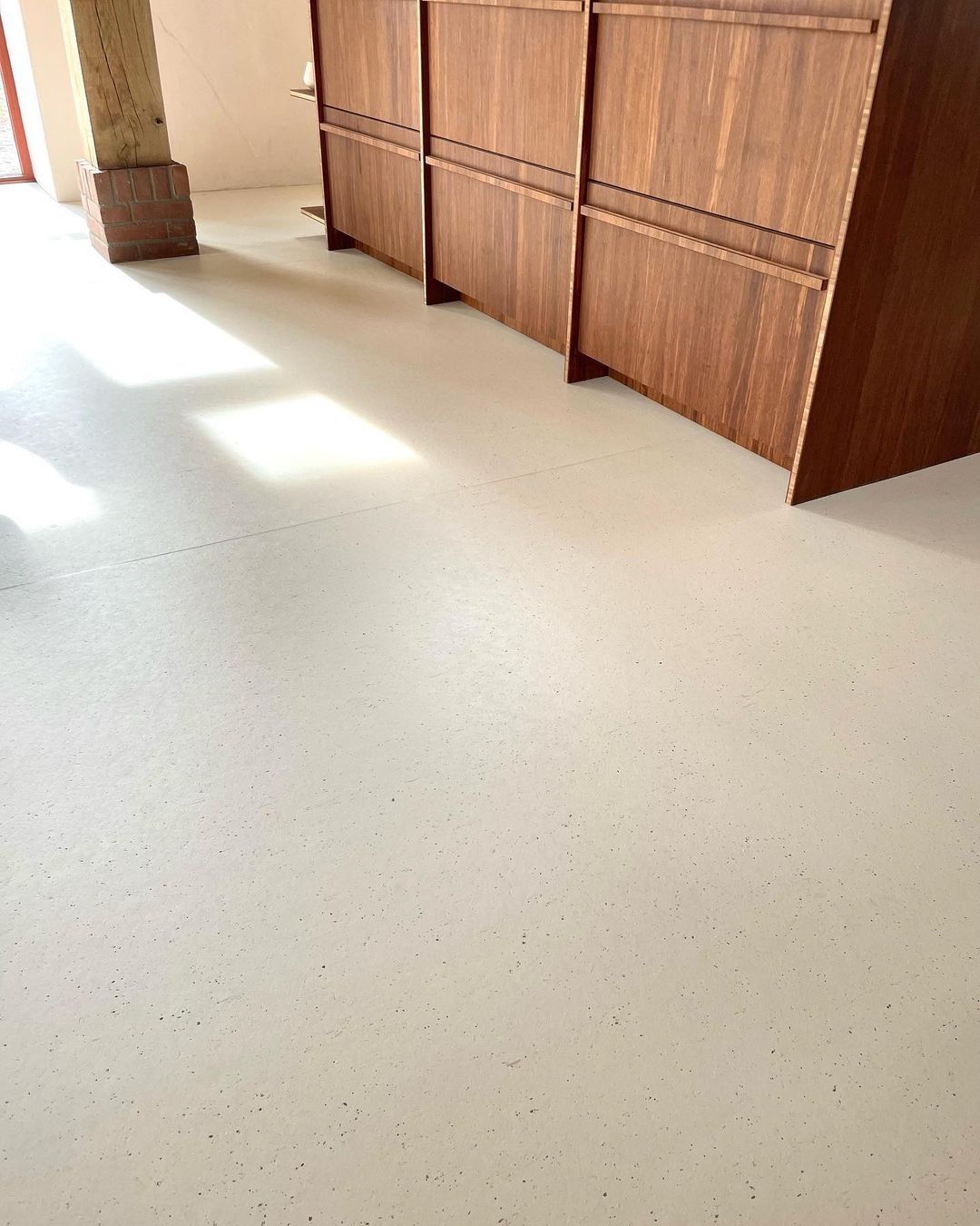 Linoleum Flooring A Durable and Affordable Flooring Option for Your Home