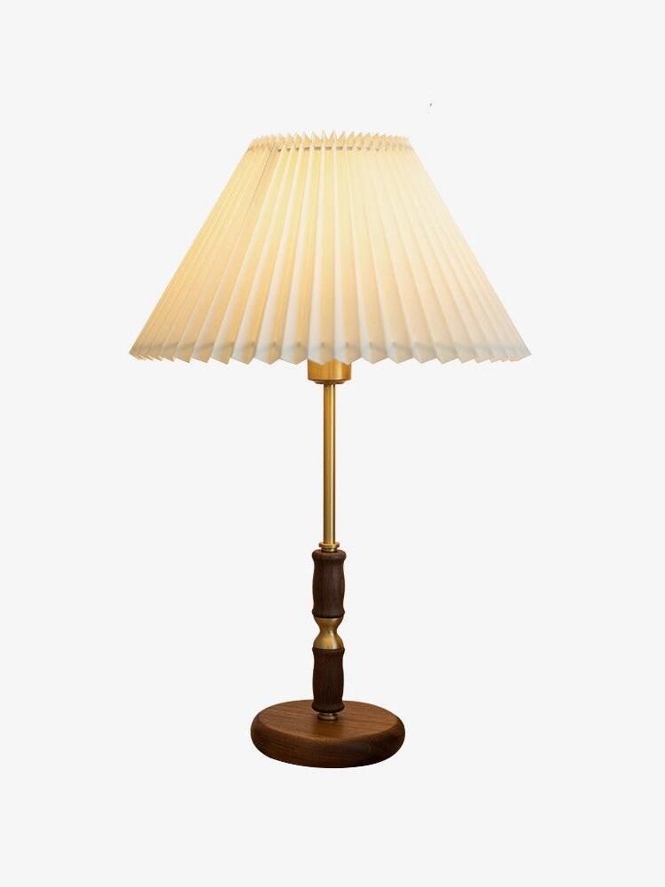 Living Room Brass Lamp Elegant Brass Lighting Fixture for Your Home Decor
