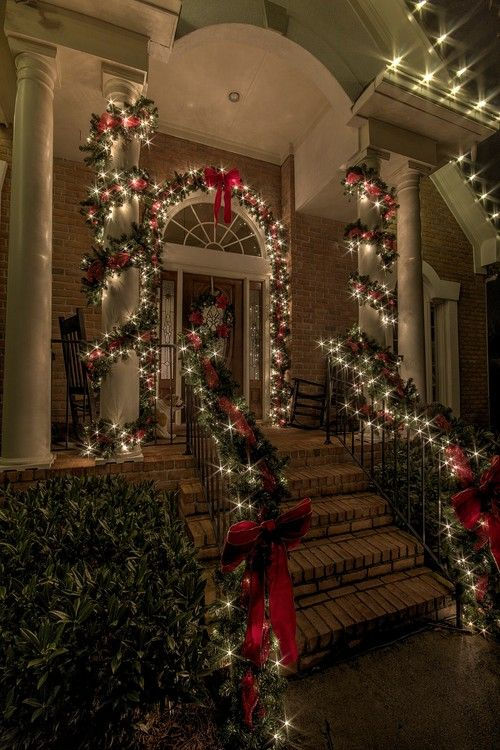 Outdoor Decor For Christmas Creative Ways to Spruce Up Your Yard for the Holidays