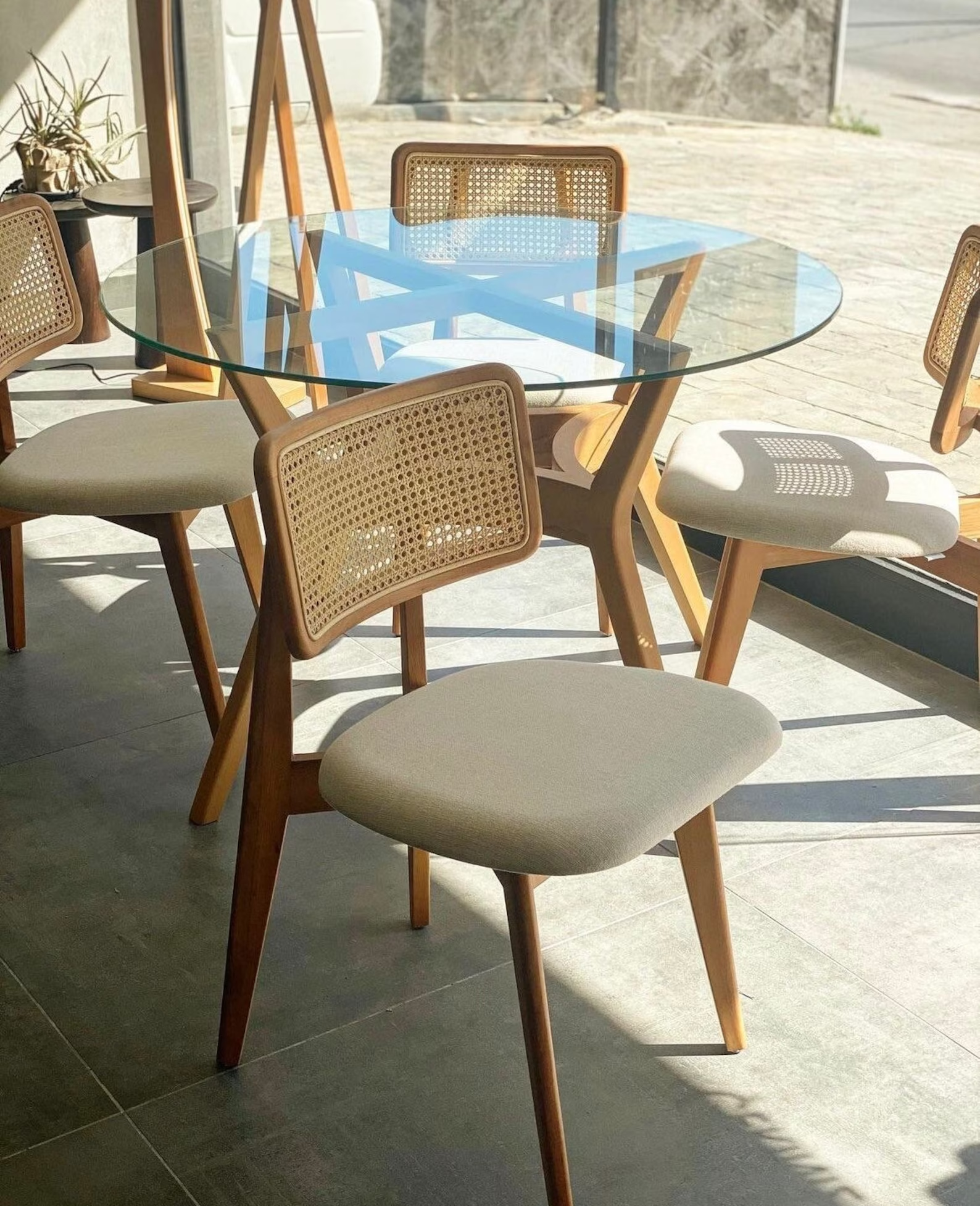 Rattan Chairs : Stylish and durable rattan chairs ideal for any outdoor space