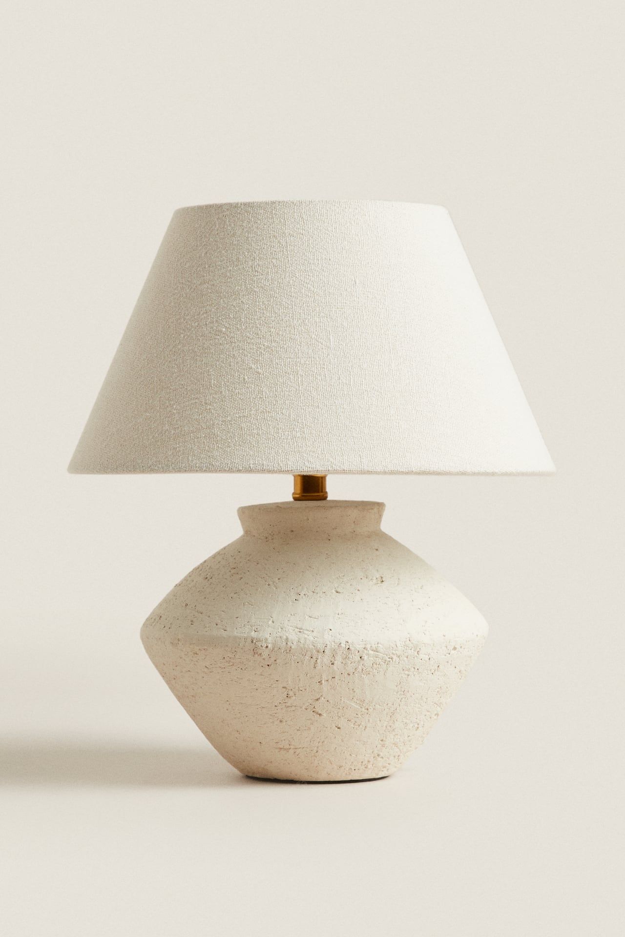 Small Lamp Tables Functional and Stylish Accent Pieces for Every Room in Your Home