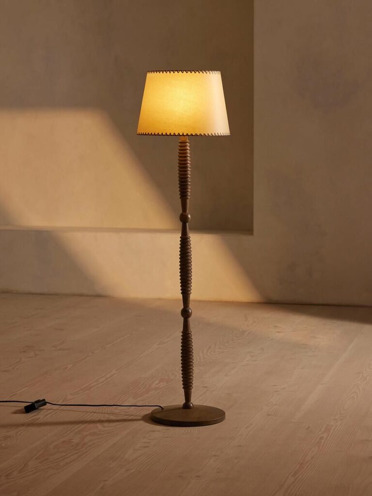 Traditional Floor Lamp