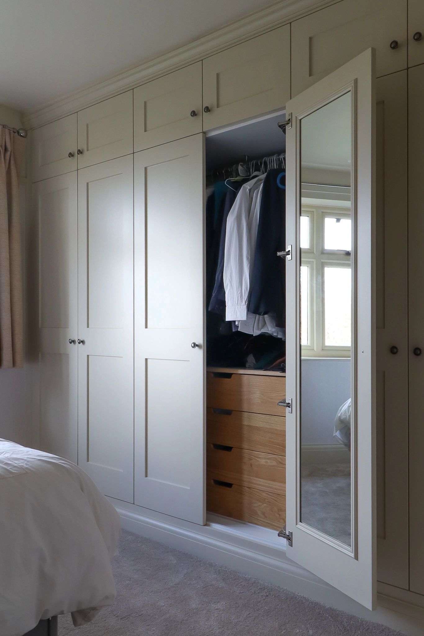 Wardrobe Mirror Enhance Your Home Aesthetics with a Stylish and Functional Mirror in Your Closet