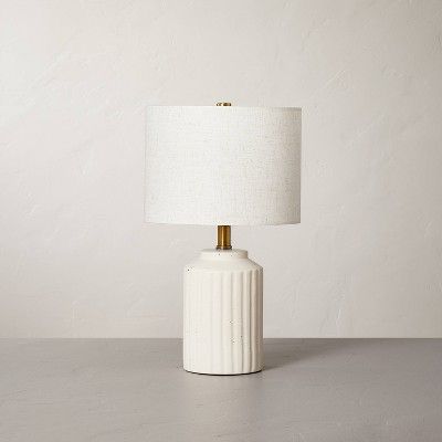 White Bedside Lamps Elegant and Modern Bedroom Lighting Options