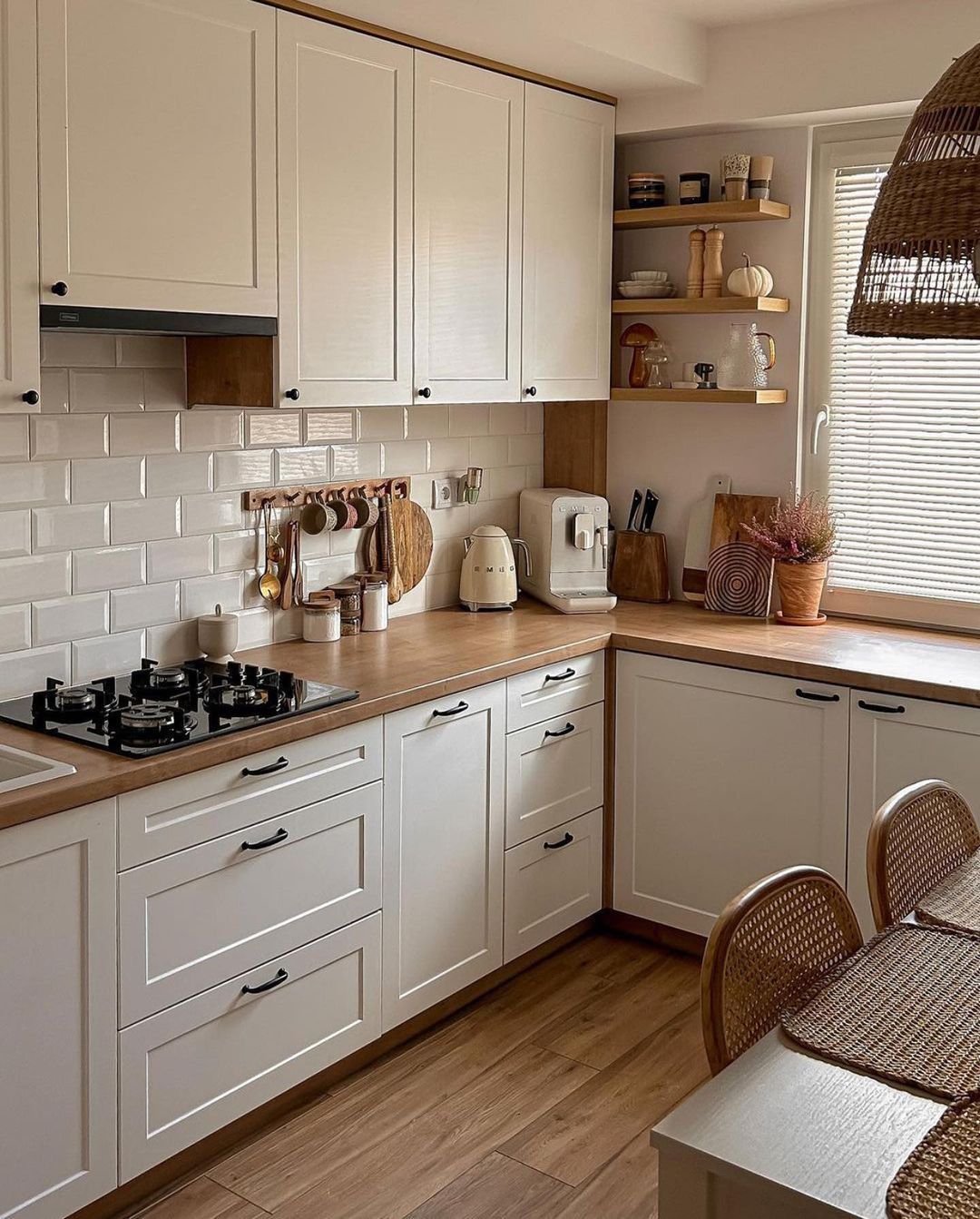Small Kitchen Design Create an Efficient and Stylish Space for your Compact Kitchen