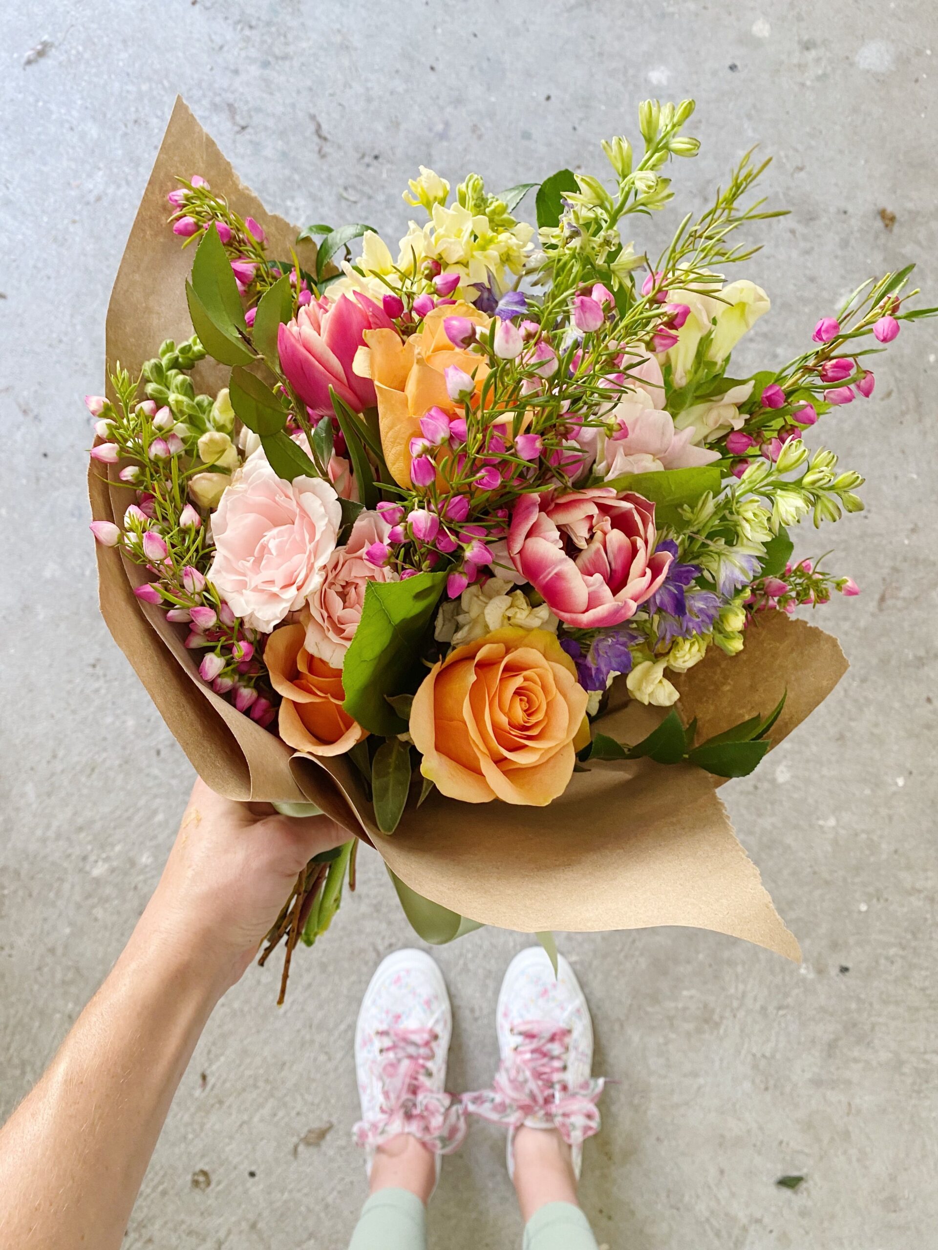 10 Heartwarming Mother’s Day Flower Arrangements to Brighten Her Day