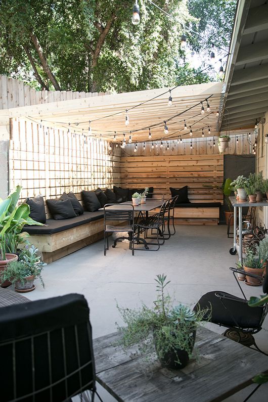 Backyard Corner Ideas