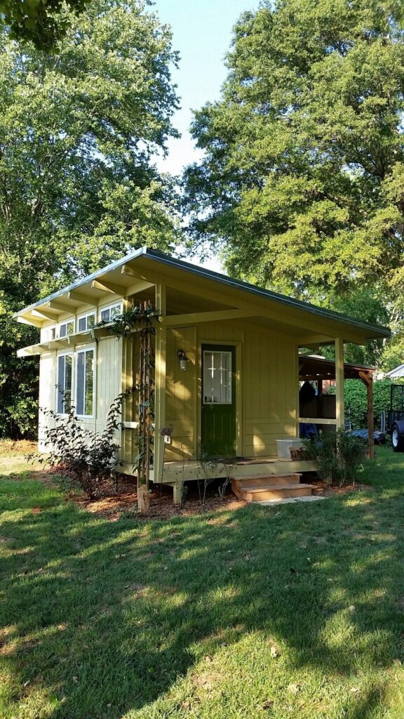 Backyard Cottage