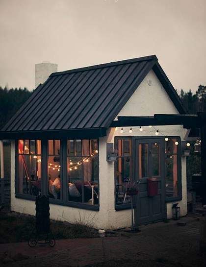 Backyard Cottage