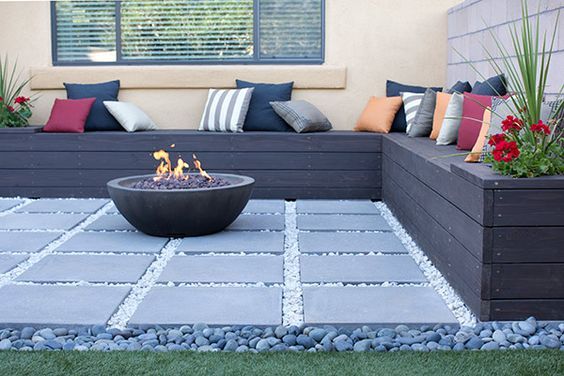 Backyard Fire Pit Ideas