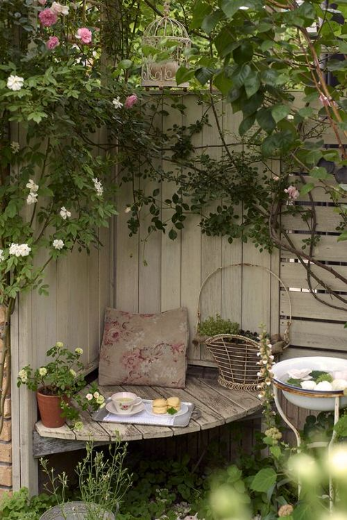 Corner Garden Ideas Backyards