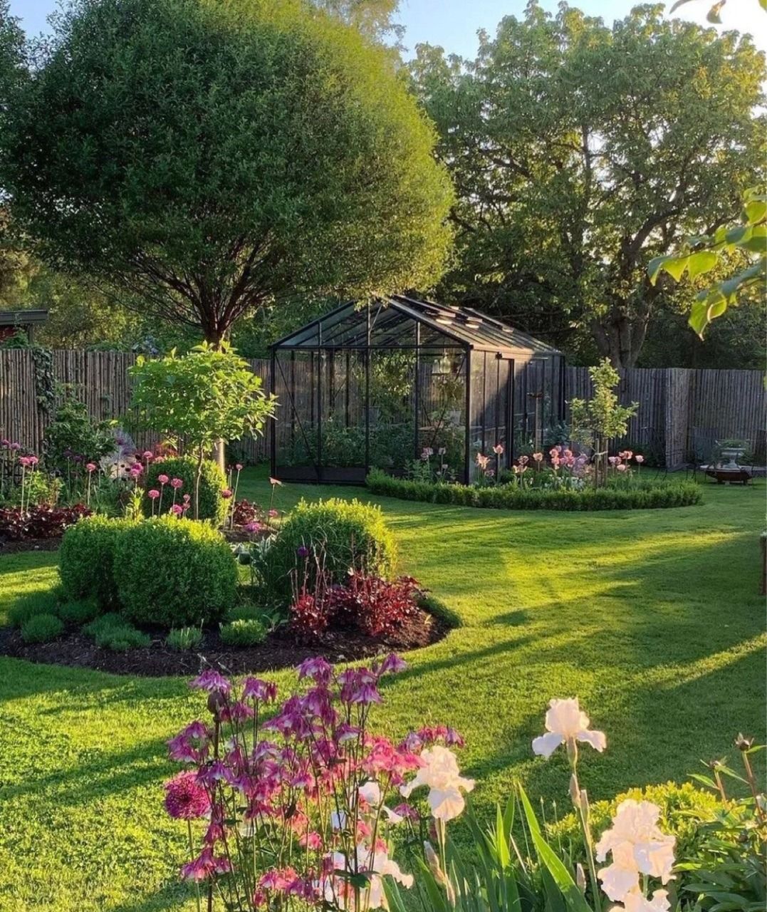 Garden Aesthetic Create a Stunning Garden Design with Natural Elements and Beautiful Plants