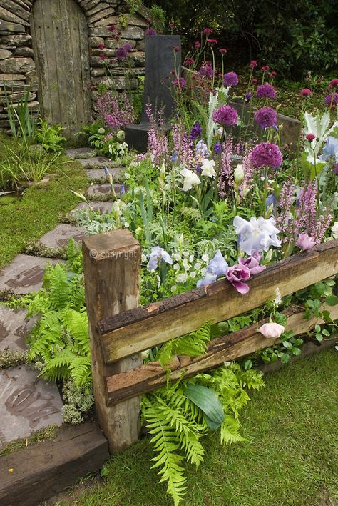 Garden Fence Ideas Top Creative Ways to Secure Your Garden Borders