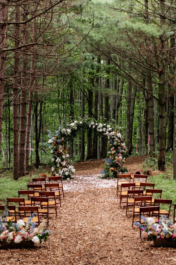 Garden Wedding A Beautiful Outdoor Ceremony Amongst Nature’s Beauty