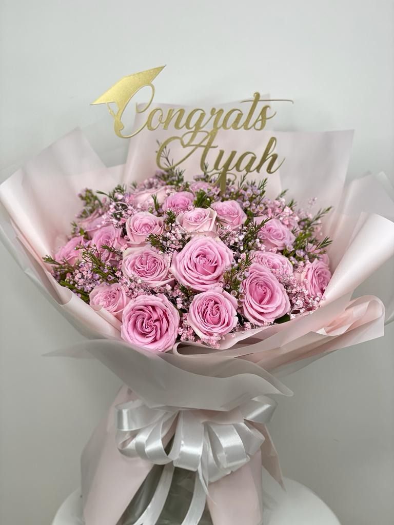 Graduation Flowers Bouquet: Celebrate Your Academic Achievement with a Stunning Arrangement