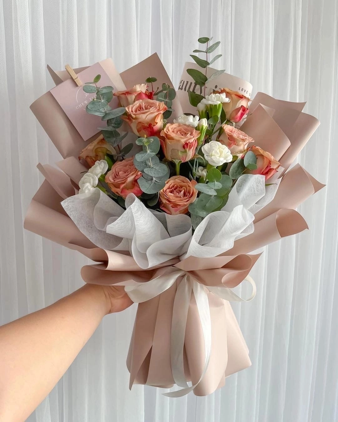 Graduation Flowers Bouquet Celebrate Your Graduation with Beautiful Flowers