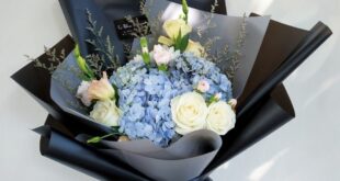 Graduation Flowers Bouquet