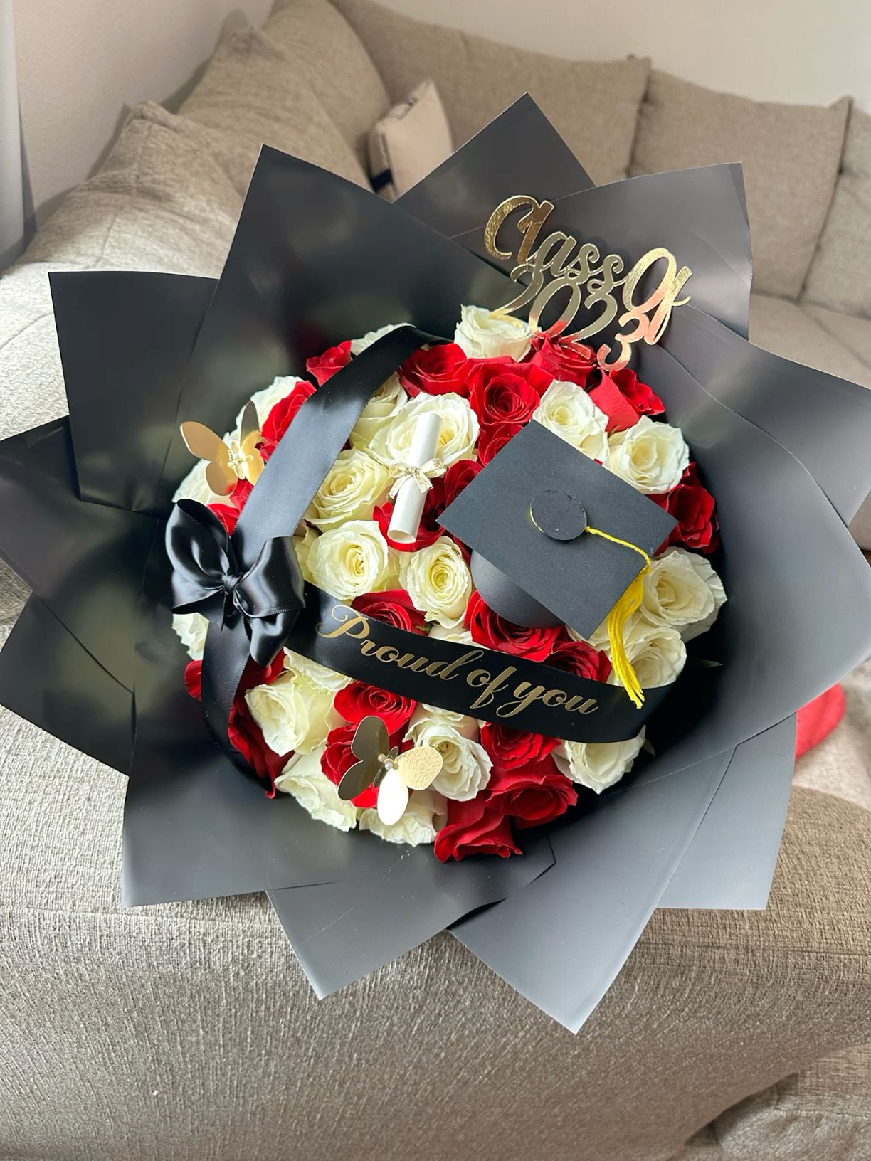 Graduation Flowers Bouquet – Perfect Gifts for Your Graduating Loved Ones