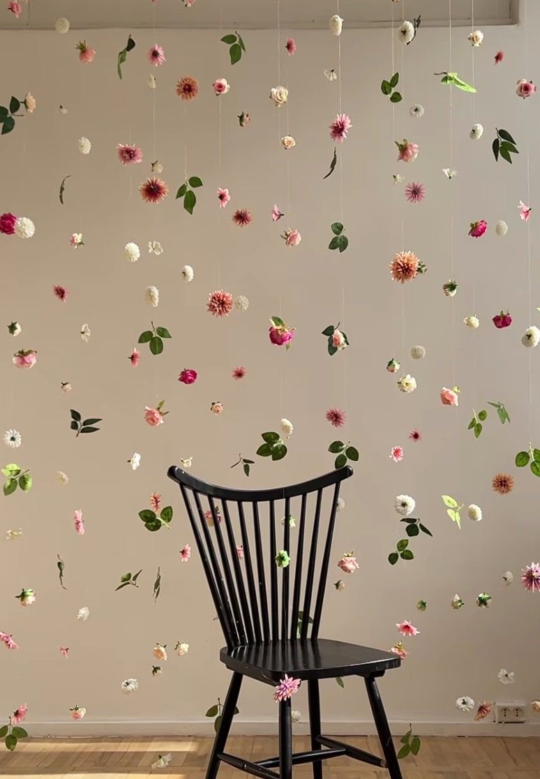 Hanging Flowers From Ceiling “10 Creative Ideas for Hanging Flowers From Your Ceiling”